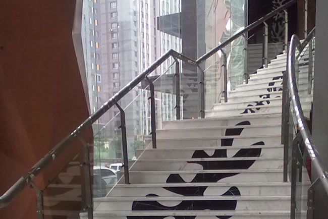 不銹鋼樓梯立柱
