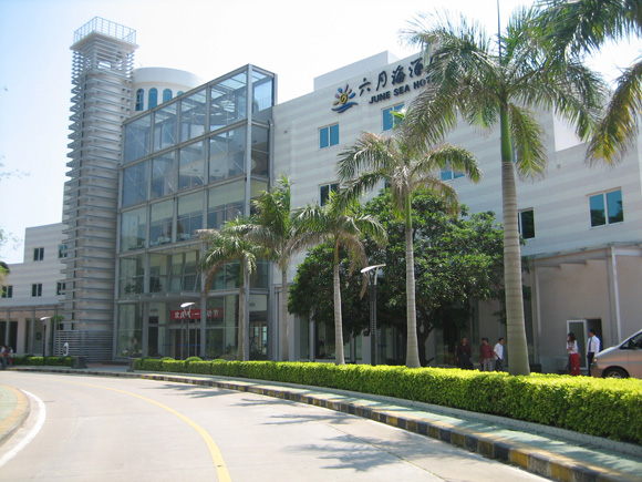 審記局教學(xué)基地的不銹鋼拉索工程案例